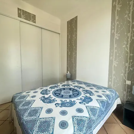 Du Chateau - Maeva - Climatise Bord De 2 Pieces 2 Personnes - Selection Mae-4883 Apartment Bandol